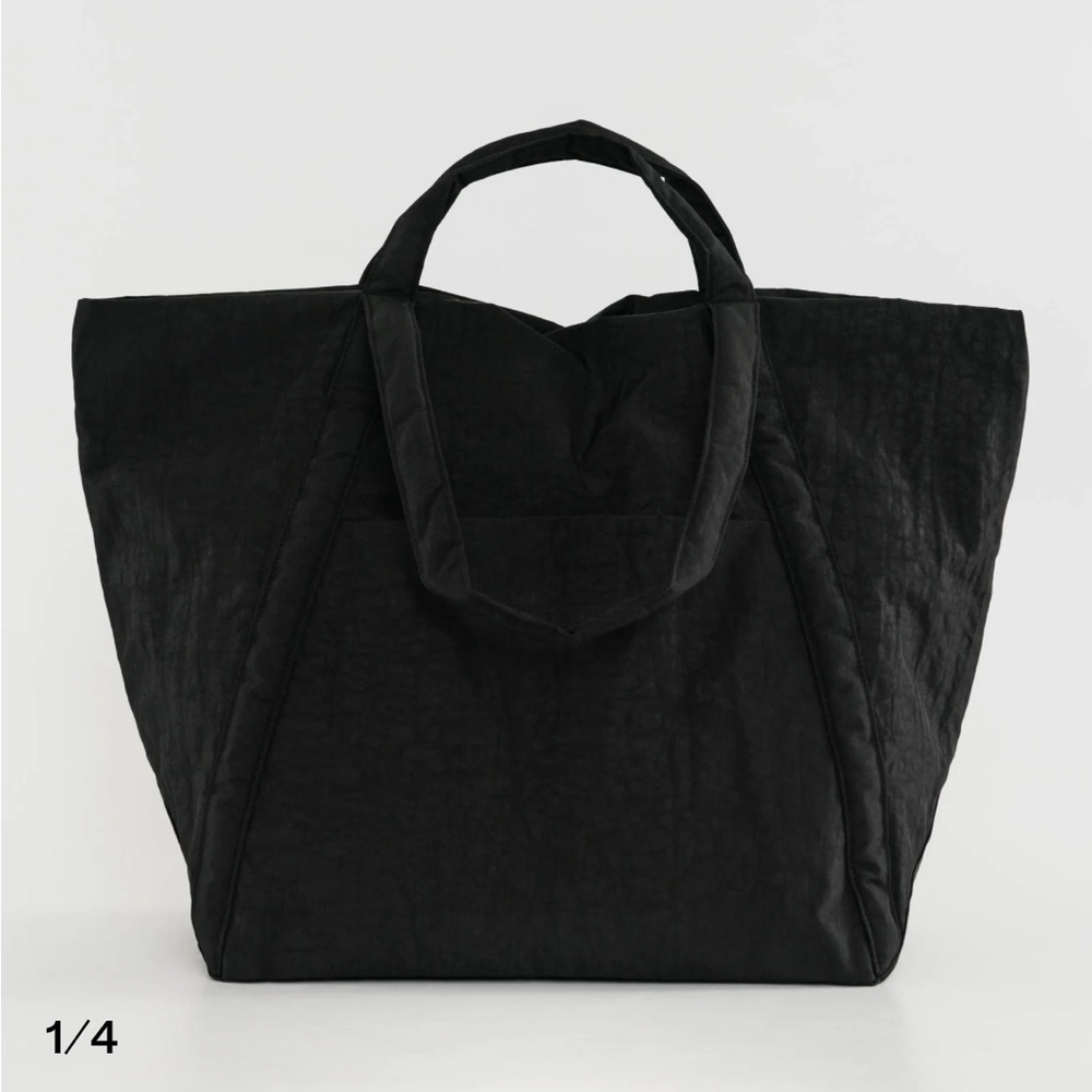 Baggu Travel Cloud Bag in Black